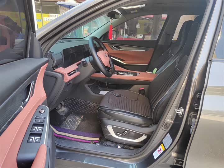 Фото 8 - Changan CS75 Plus