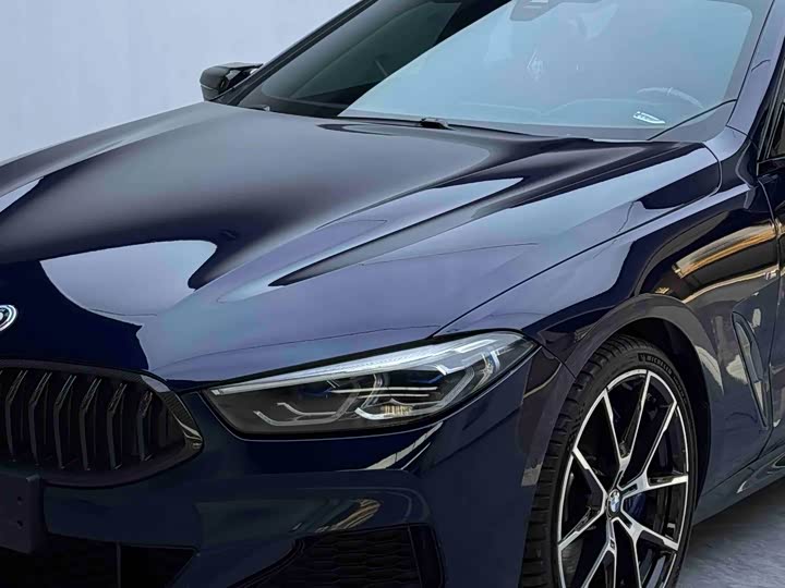 Фото 2 - BMW 8 Series