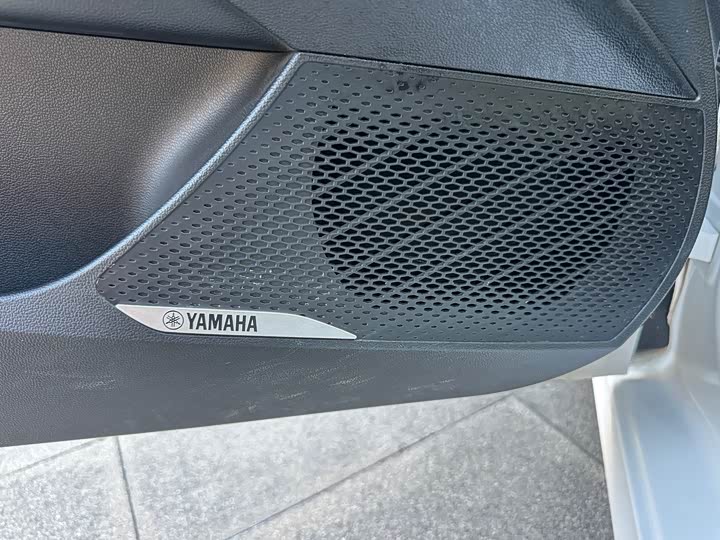 Фото 5 - MG Motor 5 Scorpio