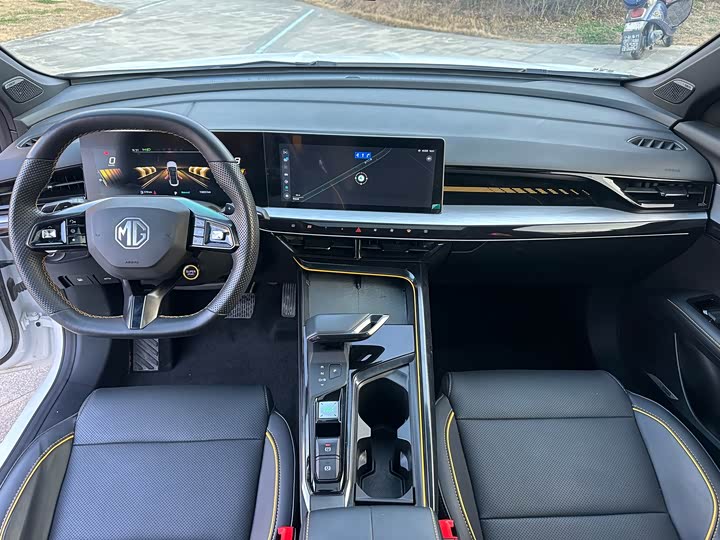 Фото 7 - MG Motor 5 Scorpio