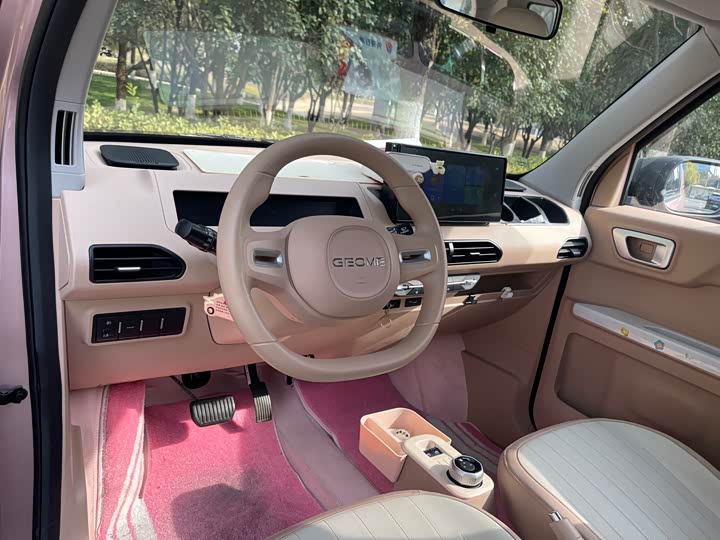 Фото 7 - Geely Galaxy Panda Mini