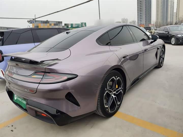 Фото 7 - Xiaomi SU7