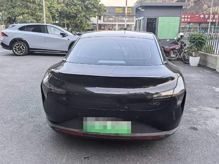 Фото 3 - XPeng Mona M03