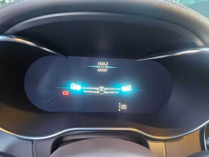 Фото 9 - Mercedes-Benz GLC-Class