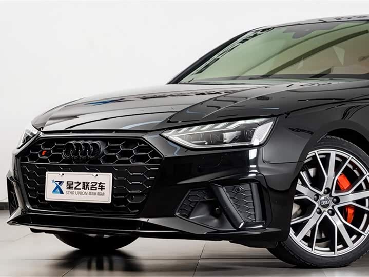 Фото 3 - Audi S4