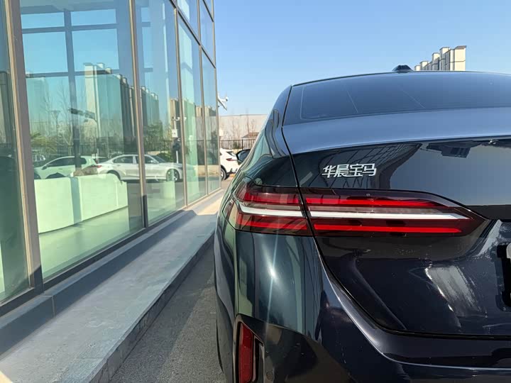 Фото 8 - BMW 5 Series