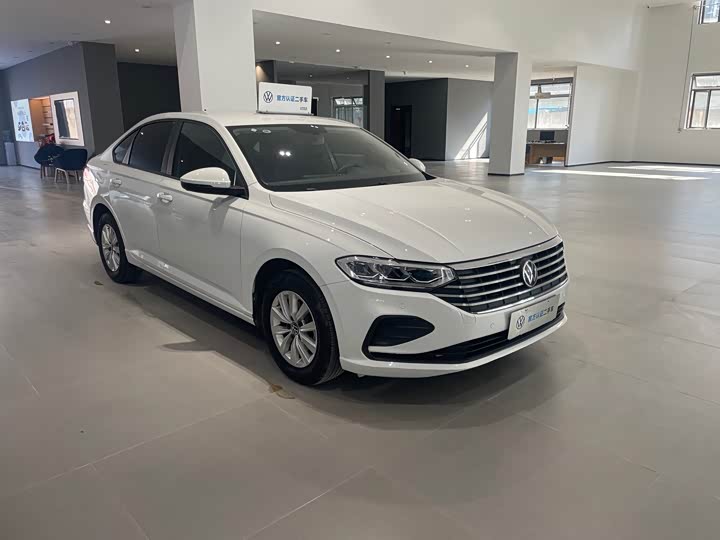 Фото 3 - Volkswagen Lavida