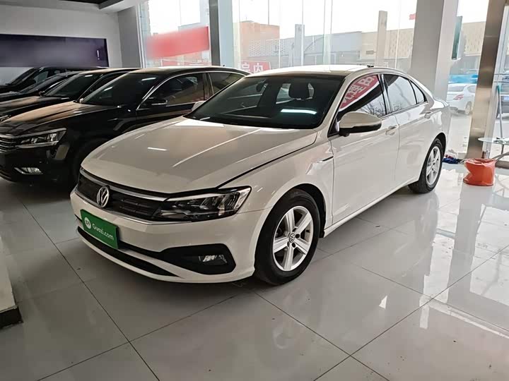 Фото 1 - Volkswagen Lamando L