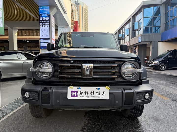 Фото 3 - Tank 300