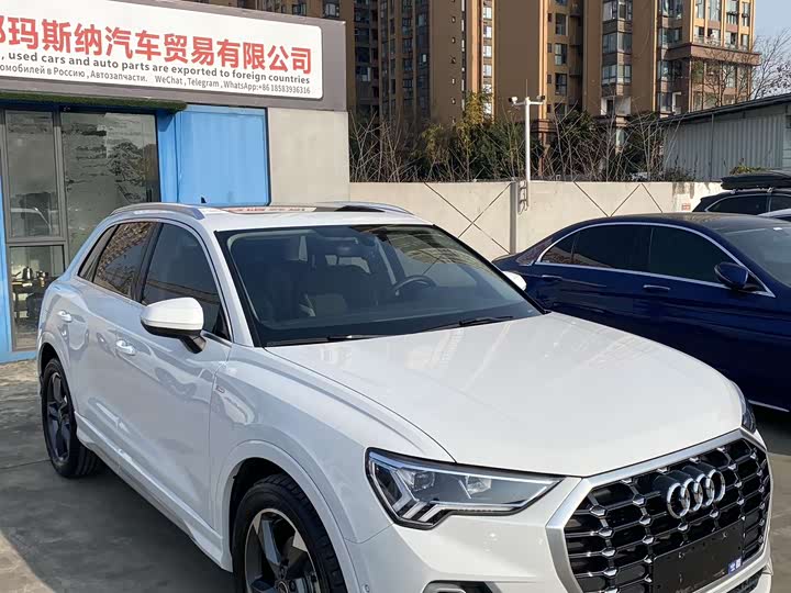 Фото 2 - Audi Q3