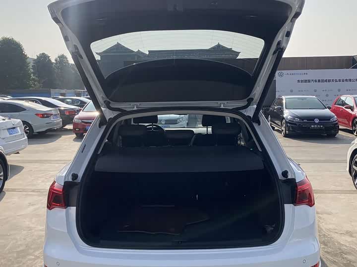 Фото 5 - Audi Q3