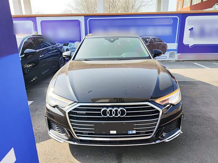 Фото 3 - Audi A6L