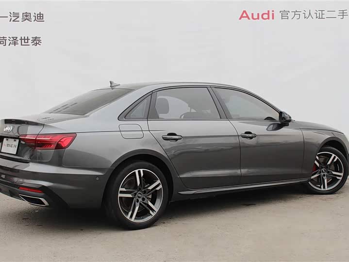 Фото 3 - Audi A4L