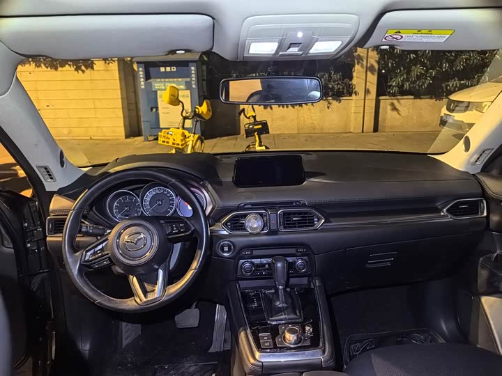 Фото 9 - Mazda CX-8