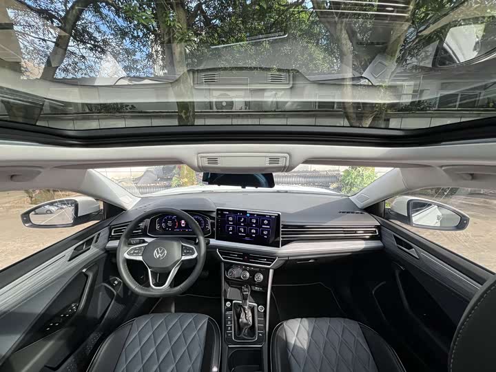 Фото 9 - Volkswagen Sagitar L