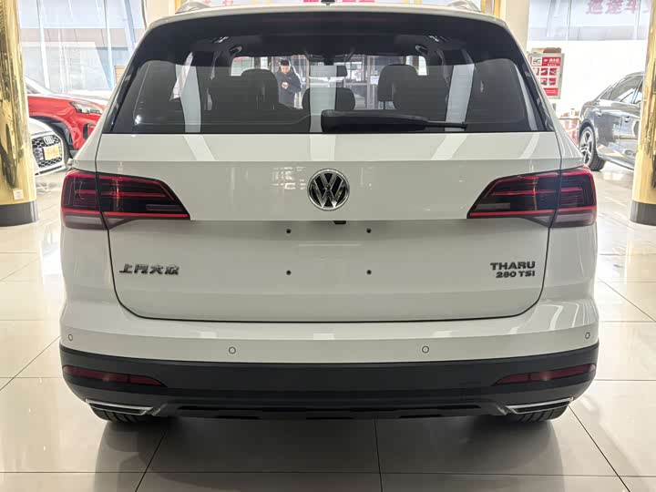 Фото 8 - Volkswagen Tharu