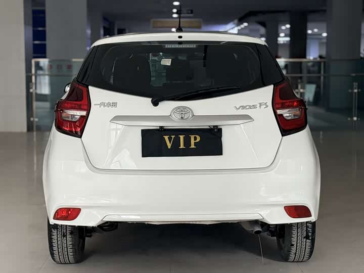 Фото 5 - Toyota Vios FS