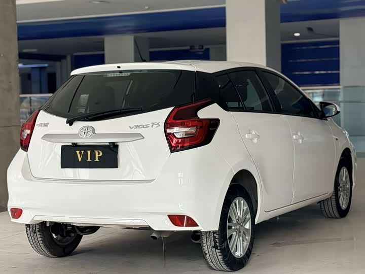 Фото 6 - Toyota Vios FS