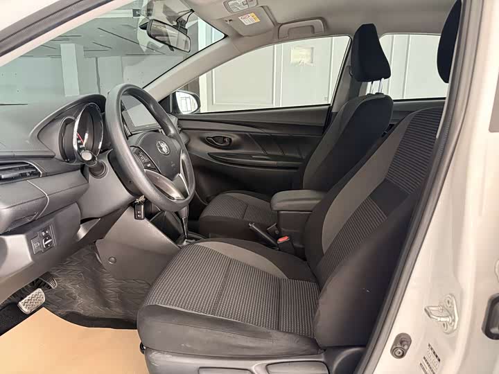 Фото 7 - Toyota Vios FS