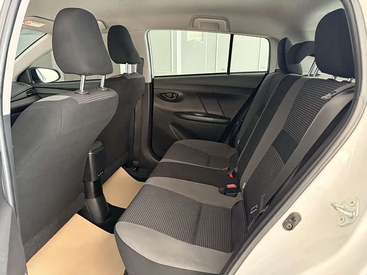 Фото 9 - Toyota Vios FS