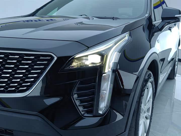 Фото 5 - Cadillac XT4