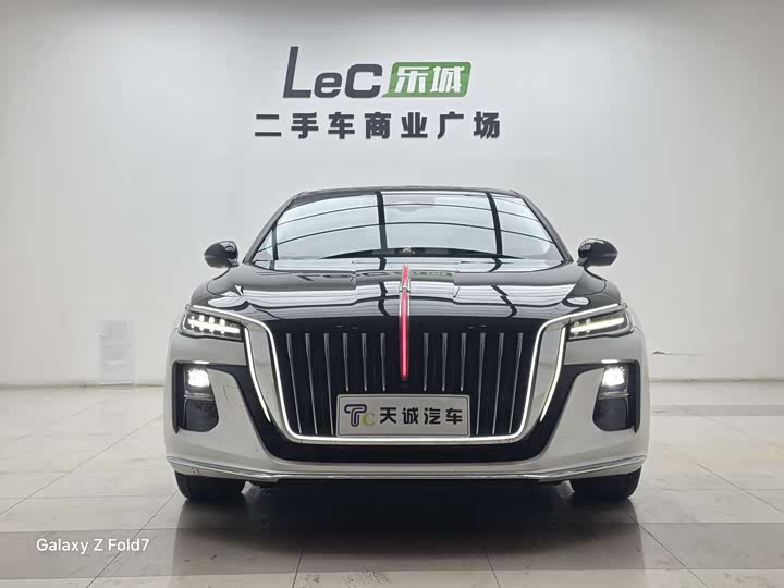 Фото 2 - Hongqi H5
