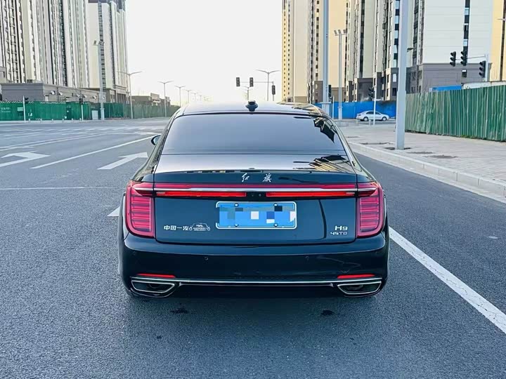 Фото 8 - Hongqi H9