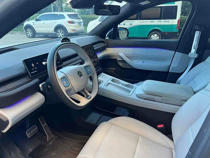 Фото 4 - Nio ES6