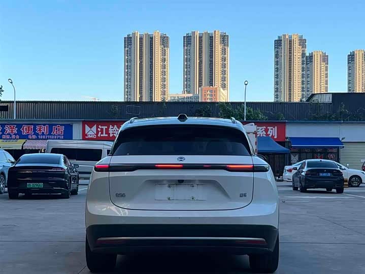Фото 8 - Nio ES6