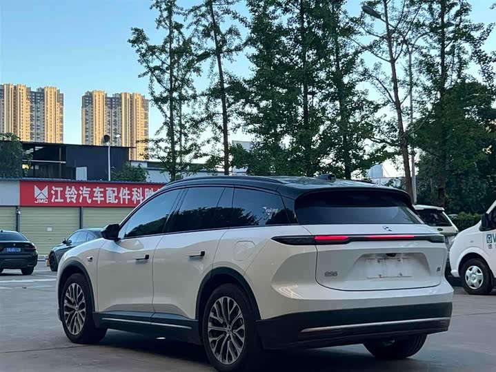 Фото 9 - Nio ES6