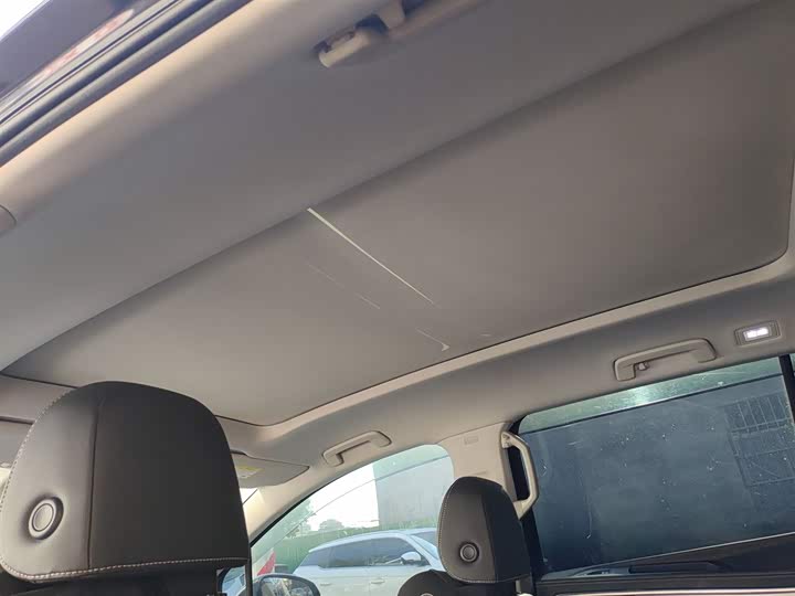 Фото 9 - Volkswagen Talagon