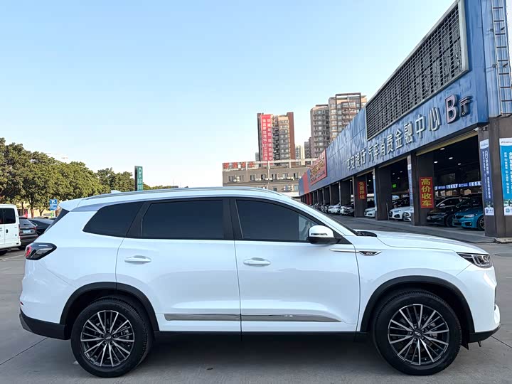 Фото 8 - Chery Tiggo 8 Plus