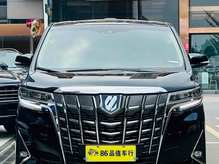 Фото 2 - Toyota Alphard