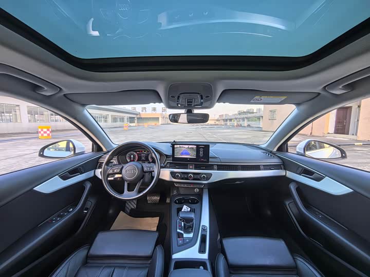 Фото 9 - Audi A4L