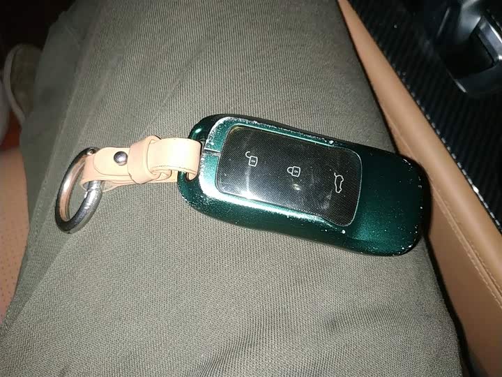 Фото 9 - LiXiang One