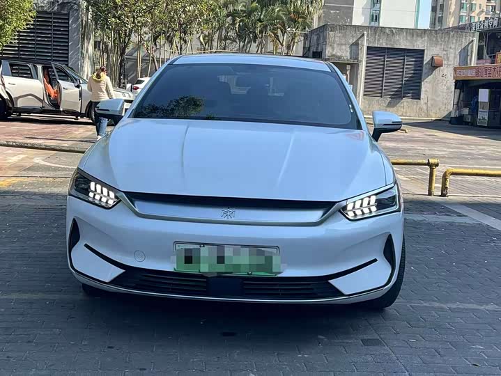 Фото 2 - BYD Qin Plus