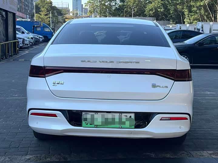 Фото 4 - BYD Qin Plus