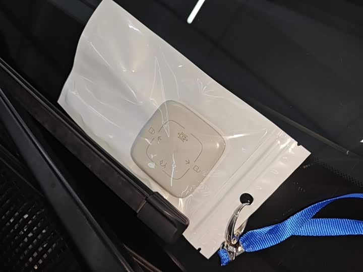 Фото 9 - Zeekr 001