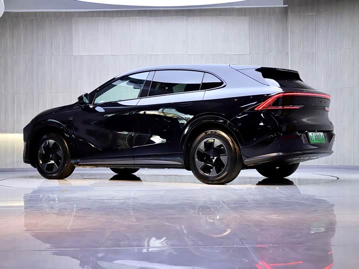 Фото 5 - XPeng G7