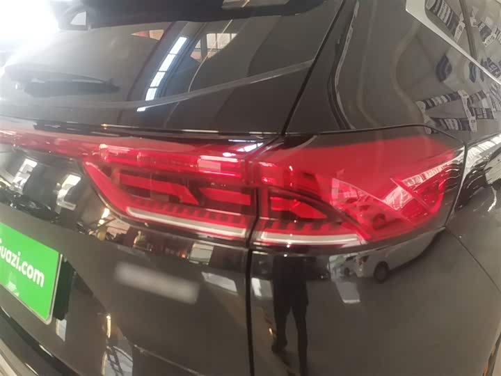 Фото 8 - Haval H6