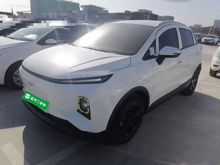 Фото 2 - Geely Geometry E Firefly