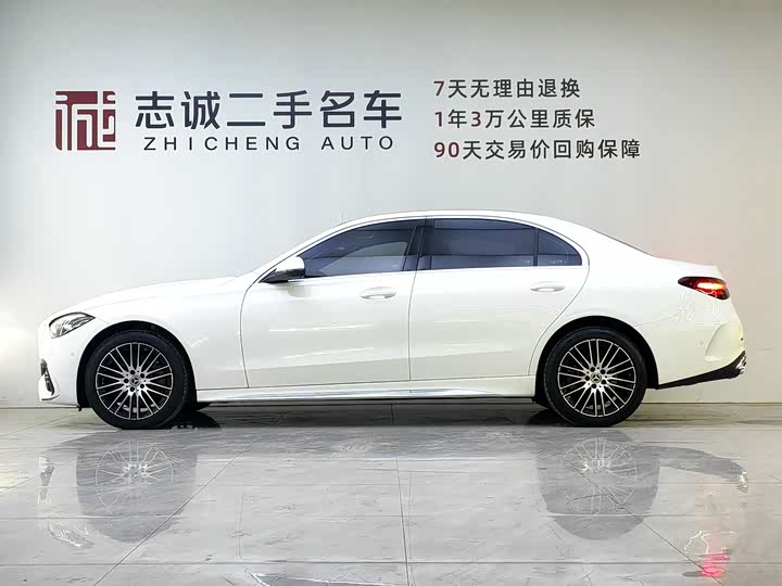 Фото 3 - Mercedes-Benz C-Class