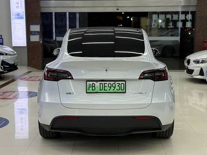 Фото 5 - Tesla Model Y