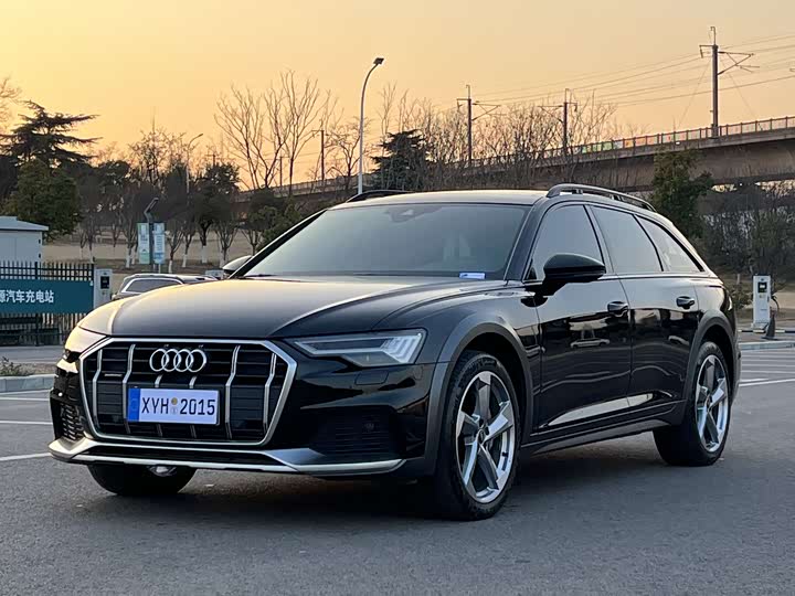 Фото 1 - Audi A6