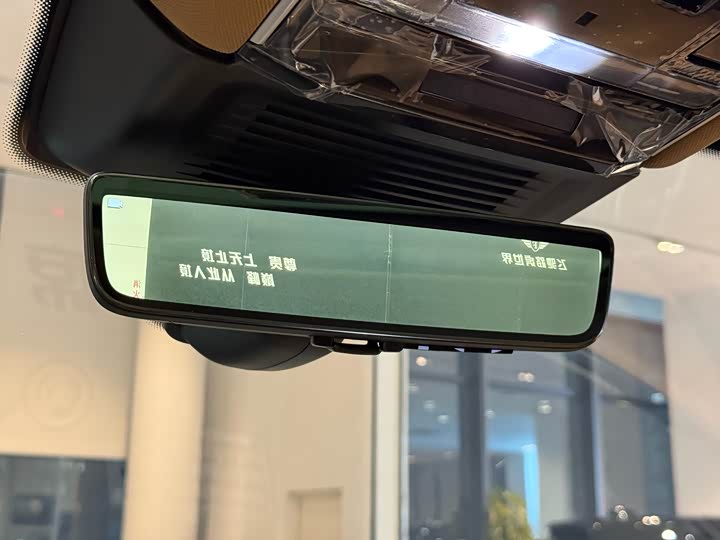 Фото 9 - Land Rover Range Rover