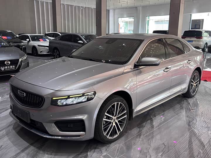 Фото 2 - Geely Preface