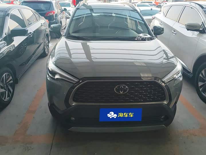 Фото 2 - Toyota Corolla Cross