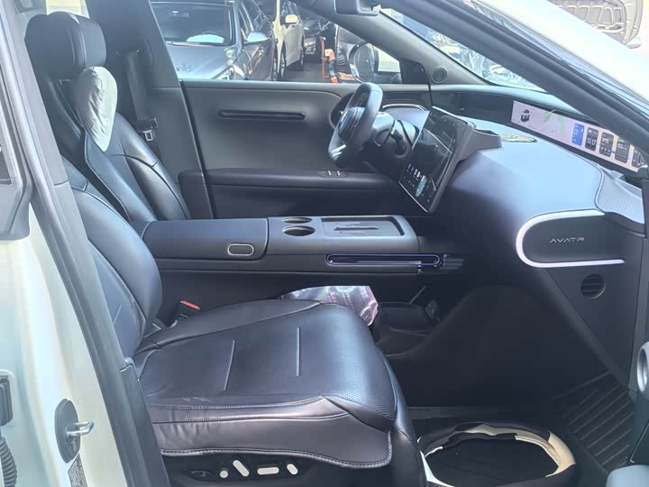 Фото 9 - Avatr 07