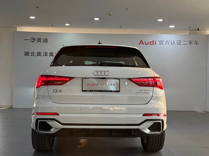 Фото 5 - Audi Q3