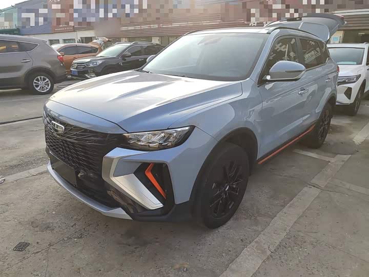 Фото 2 - Geely Atlas